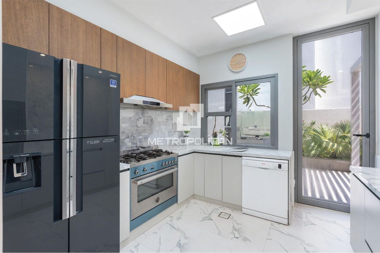 Вилла в Дубае, ОАЭ, 458 м² - фото 11