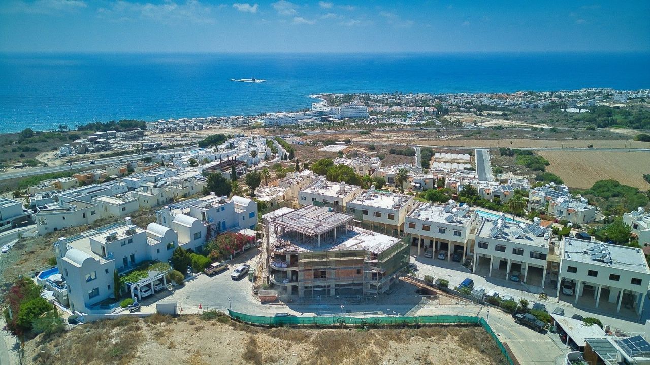 Апартаменты в Пафосе, Кипр, 104 м² - фото 1