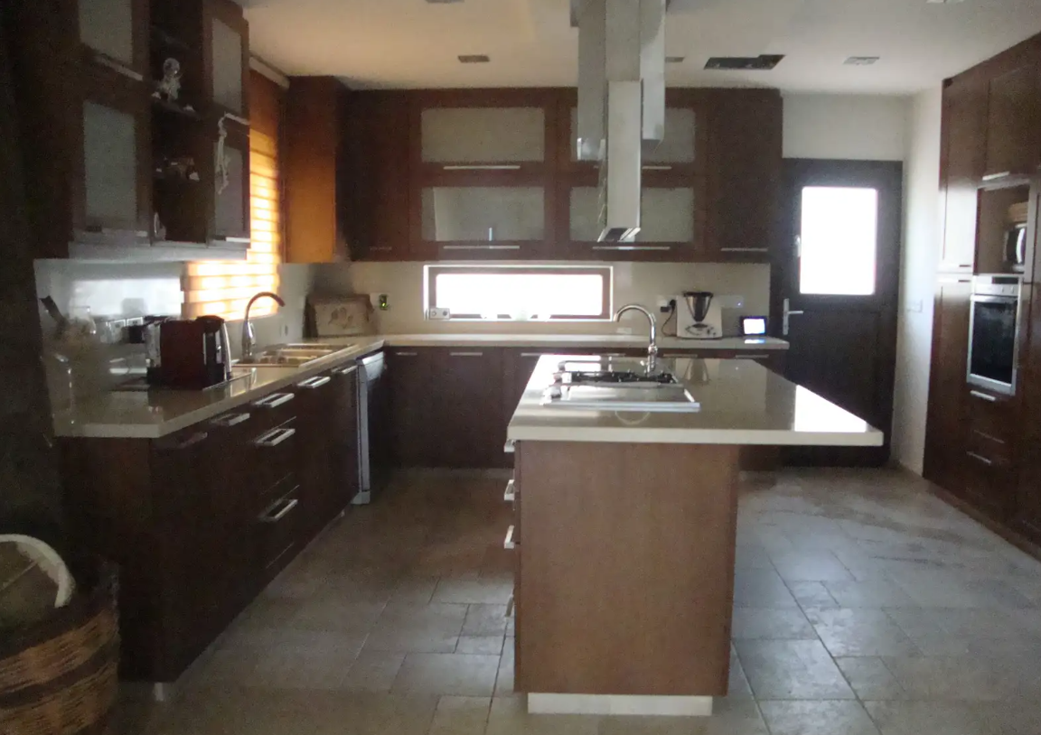 Дом в Лимасоле, Кипр, 350 м² - фото 14