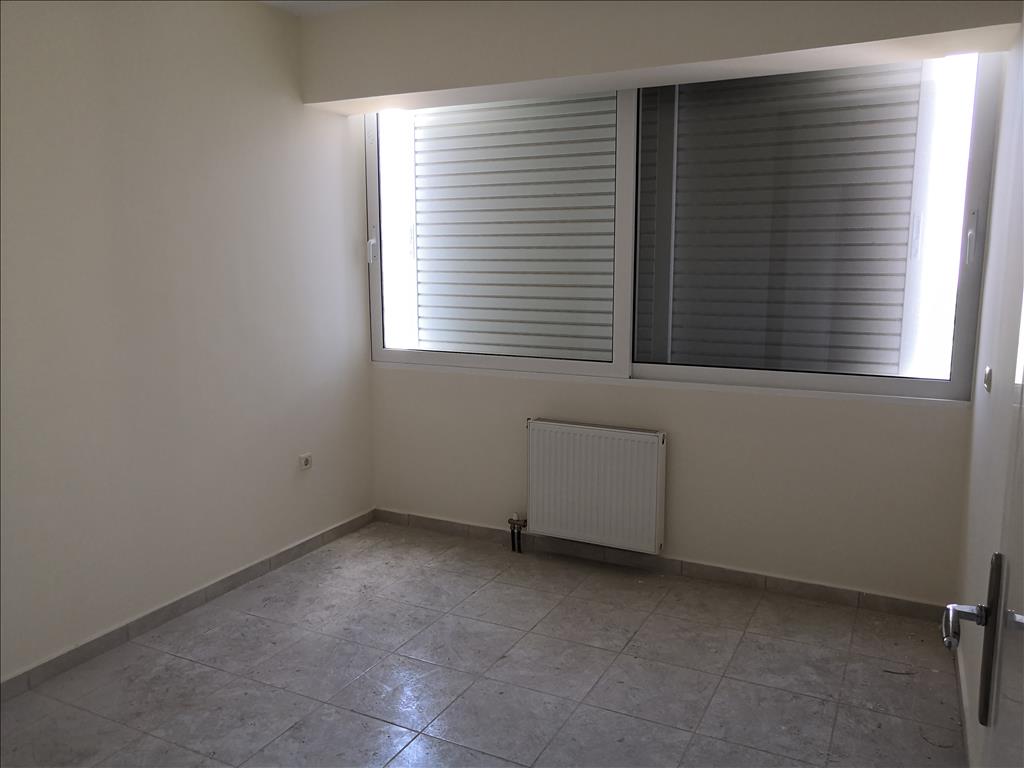 Квартира в Лутраки, Греция, 100 м² - фото 1
