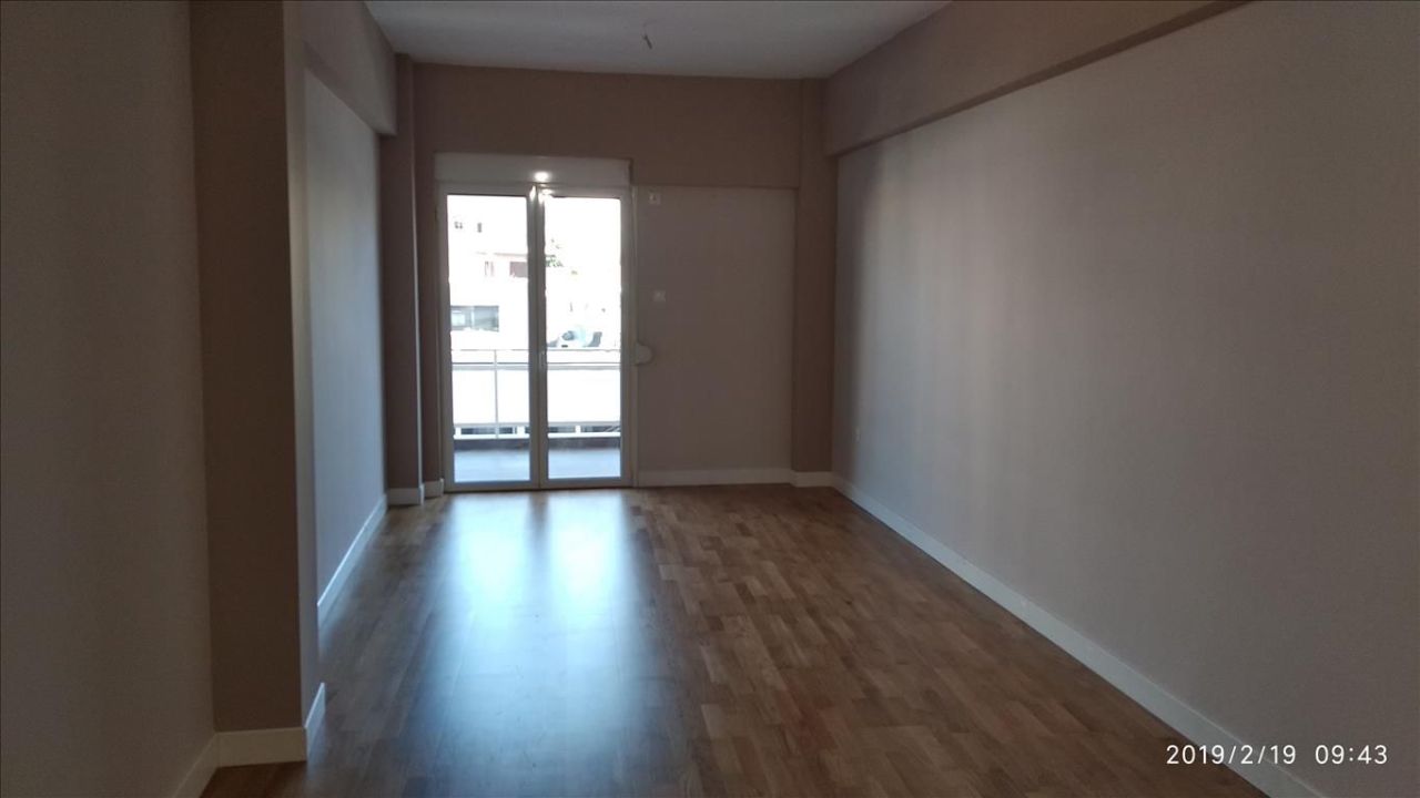Квартира в Афинах, Греция, 90 м² - фото 1