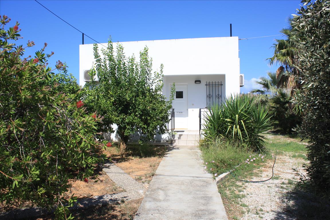 Земля в Ираклионе, Греция, 1 350 м² - фото 1