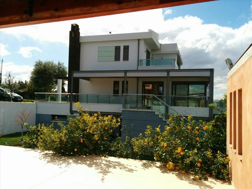 Вилла в Лутраки, Греция, 500 м² - фото 1