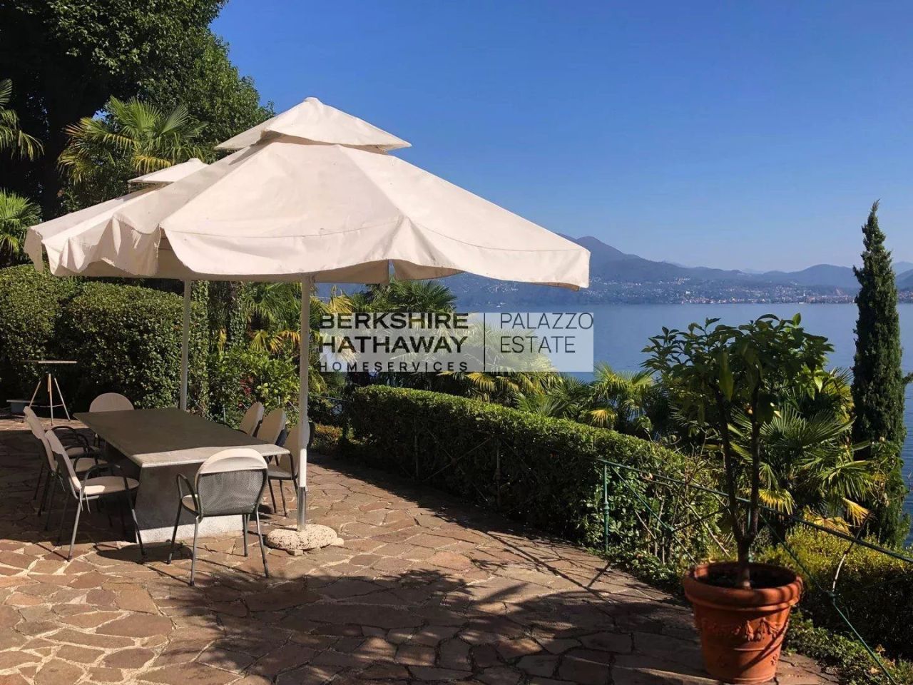 Вилла в Оджеббио, Италия, 426 м² - фото 2