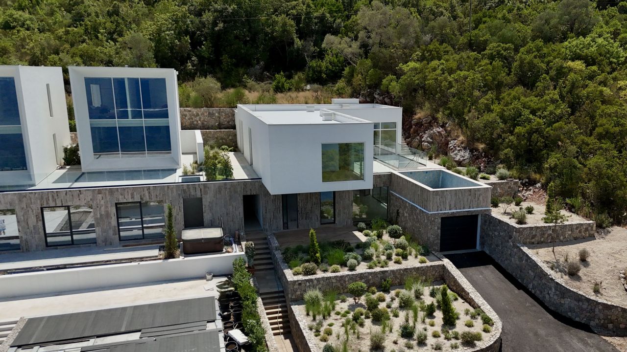 Квартира в Крашичах, Черногория, 157 м² - фото 3