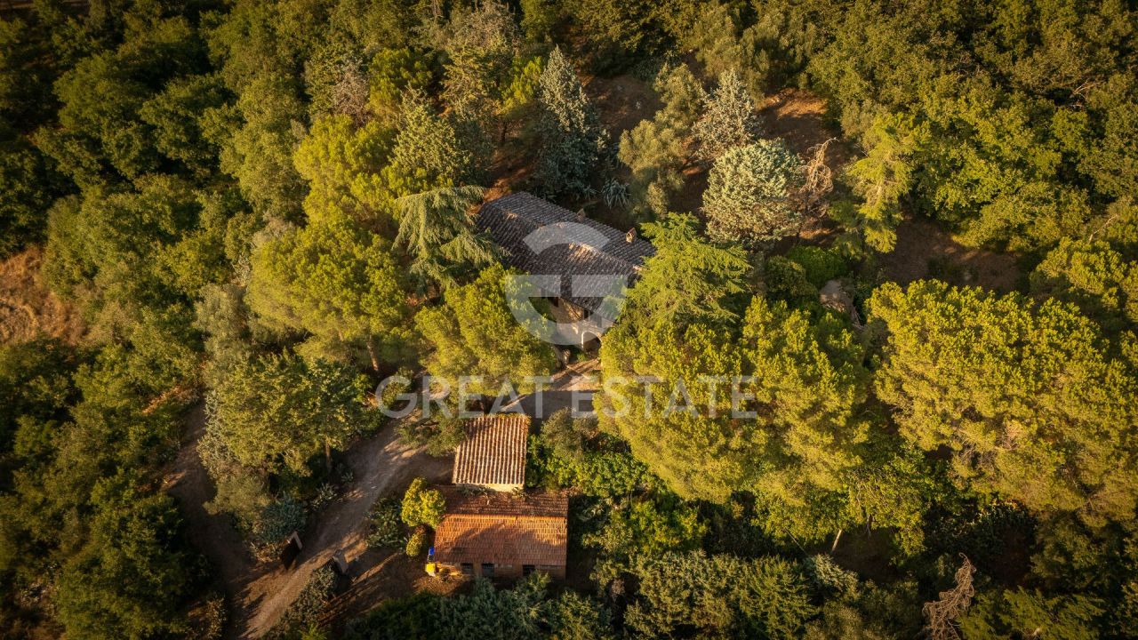 Дом в Маджоне, Италия, 274.6 м² - фото 4