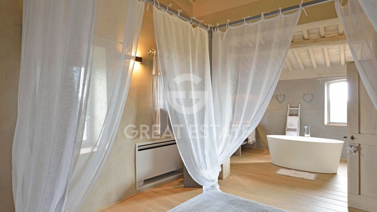 Дом в Торрита-ди-Сьене, Италия, 359 м² - фото 14