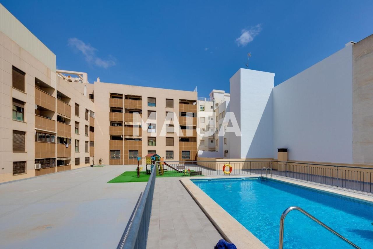 Апартаменты в Торревьехе, Испания, 80 м² - фото 1