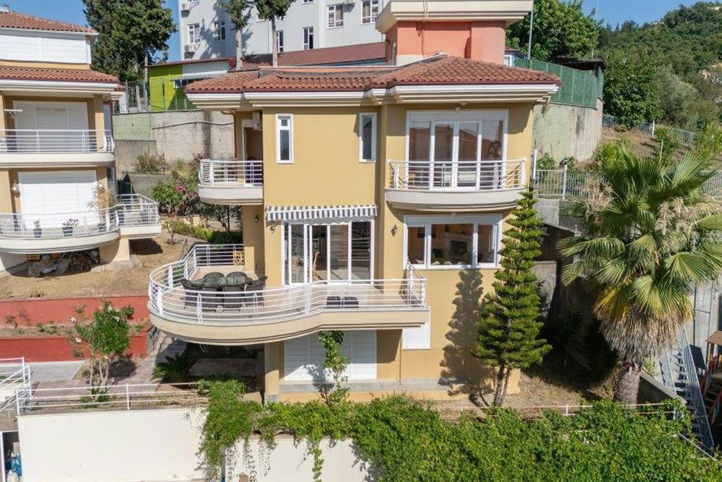 Вилла в Алании, Турция, 250 м² - фото 1