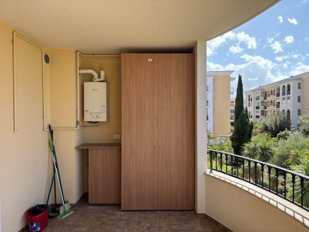 Квартира в Монтесильвано, Италия, 61 м² - фото 15
