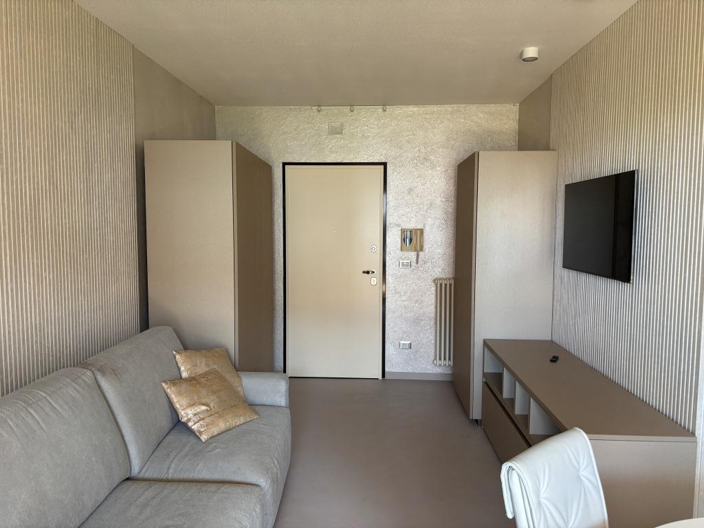 Квартира в Монтесильвано, Италия, 61 м² - фото 5