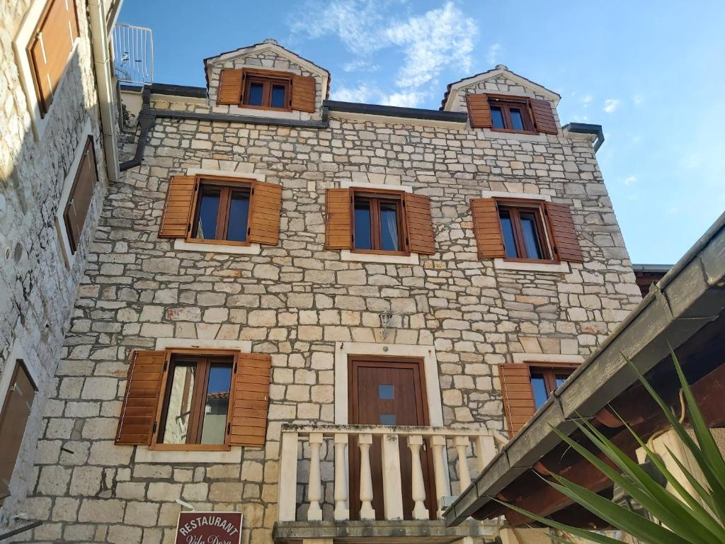 Отель, гостиница Supetar, Хорватия, 450 м² - фото 1