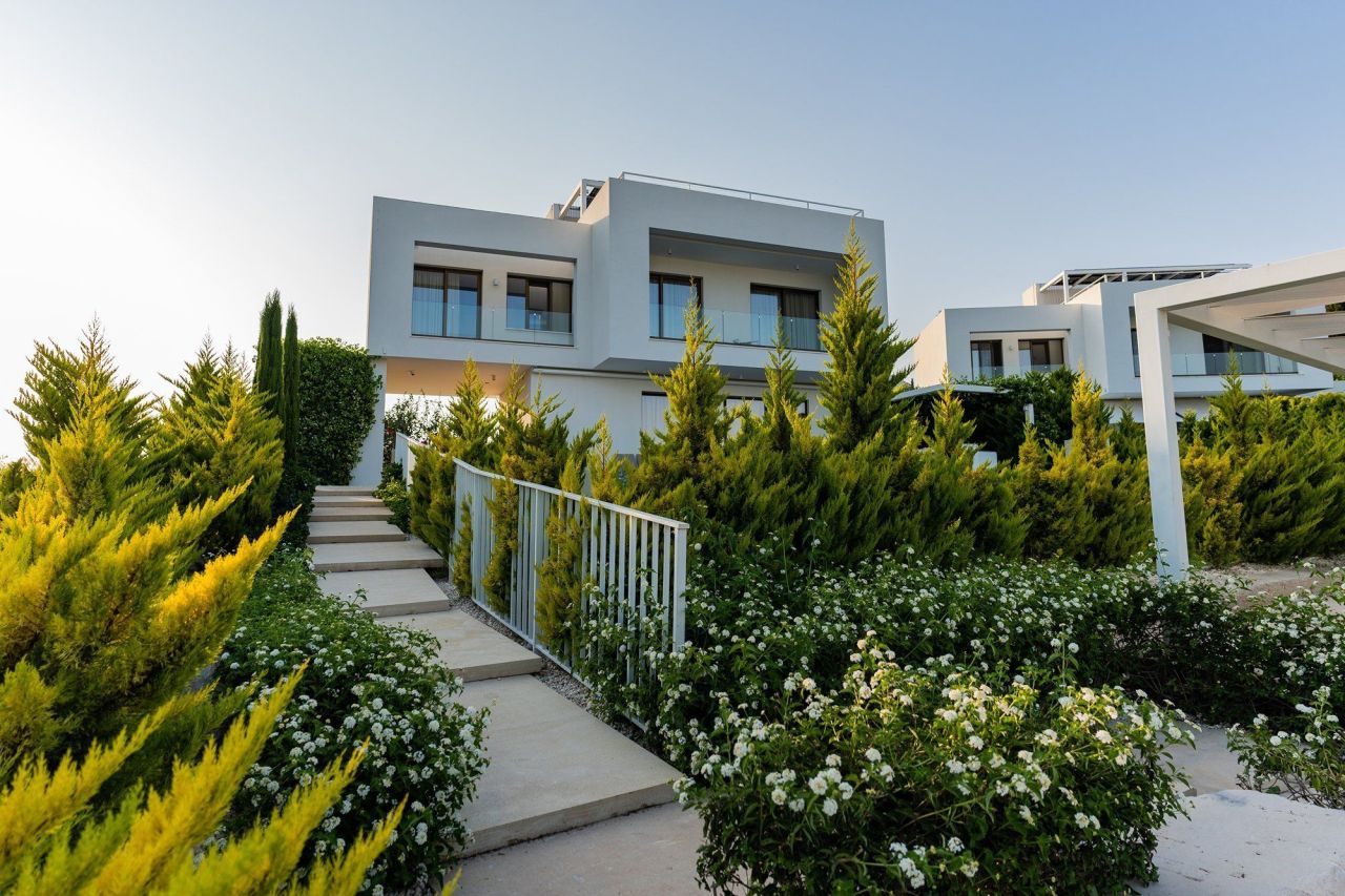 Дом в Пафосе, Кипр, 420 м² - фото 1