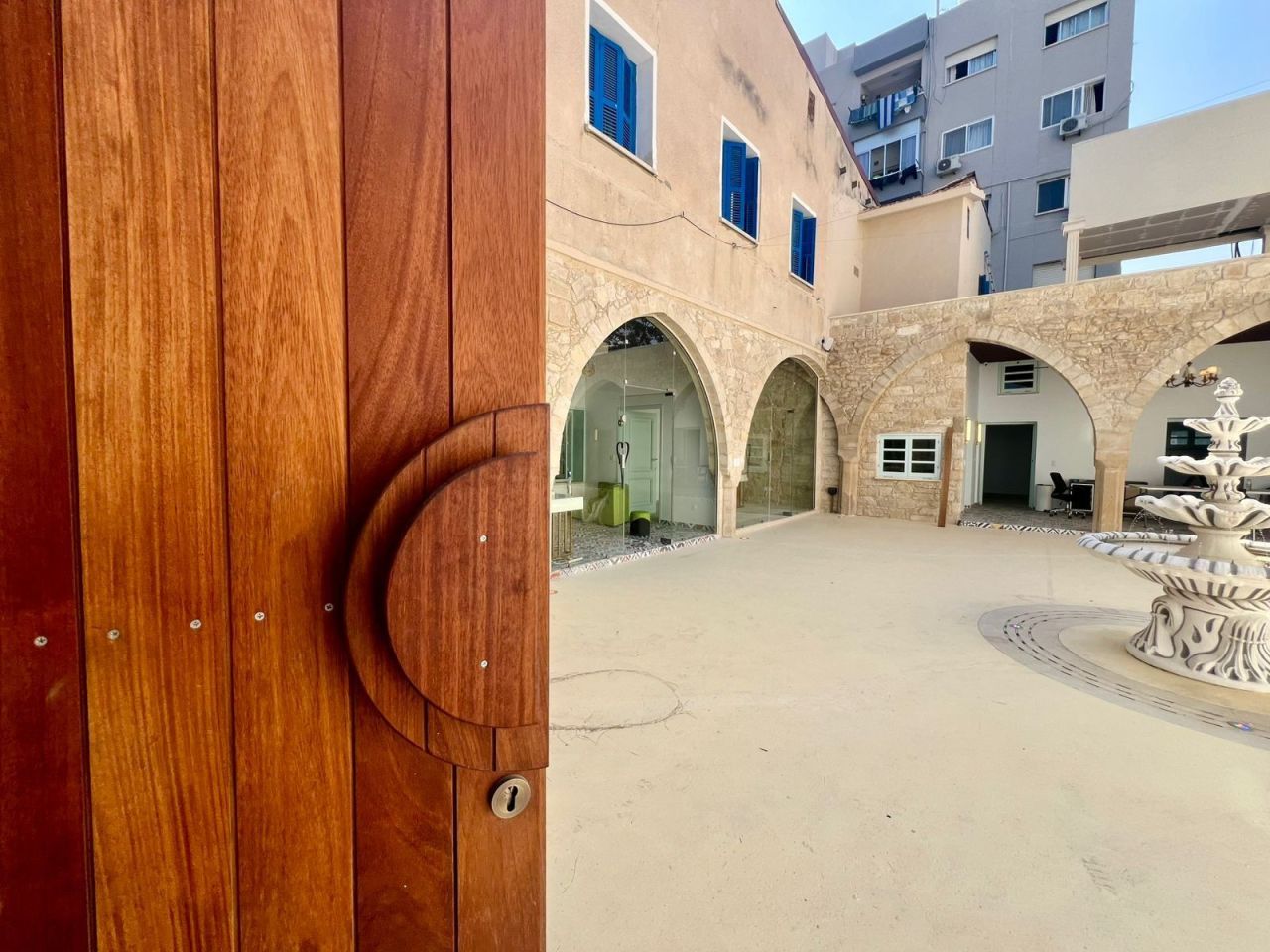 Офис в Ларнаке, Кипр - фото 6