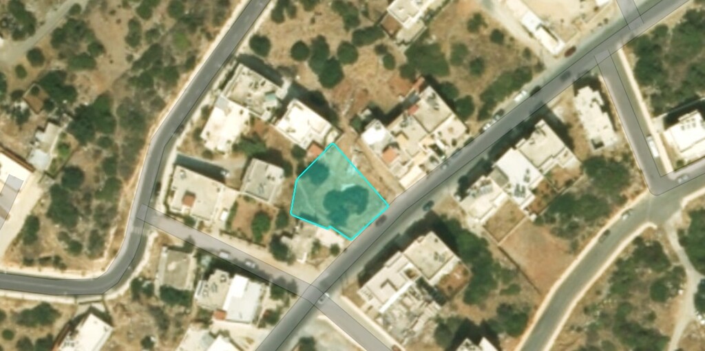 Земля в Ираклионе, Греция, 573 м² - фото 1