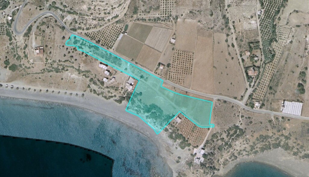 Земля в Ираклионе, Греция, 21 096 м² - фото 4