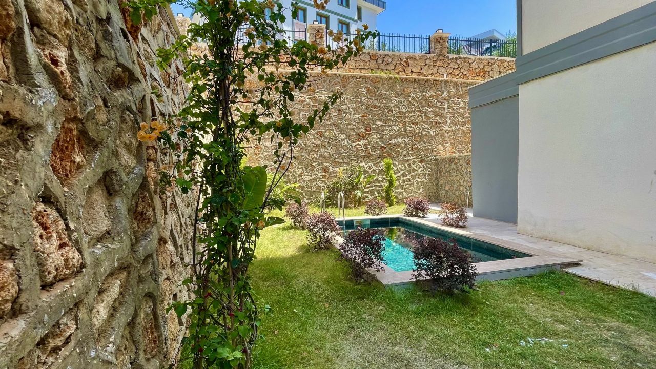 Таунхаус в Алании, Турция, 80 м² - фото 2