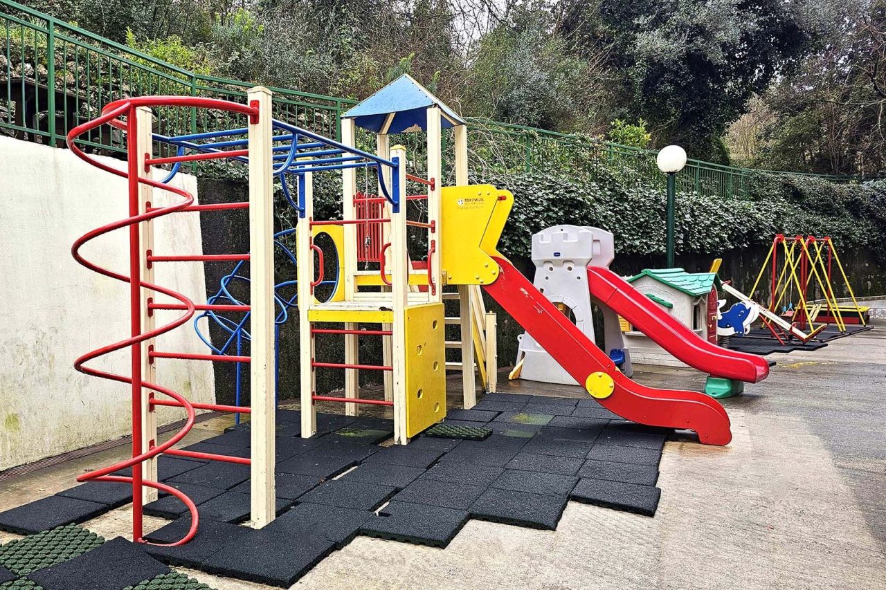 Квартира в Херцег-Нови, Черногория, 112 м² - фото 16