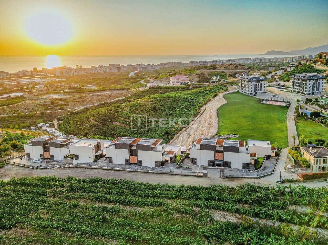 Вилла в Алании, Турция, 240 м² - фото 1