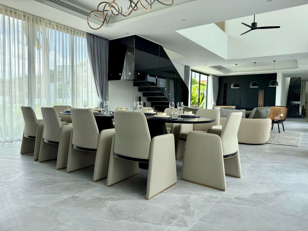 Вилла на пляже Банг Тао, Таиланд, 926 м² - фото 2