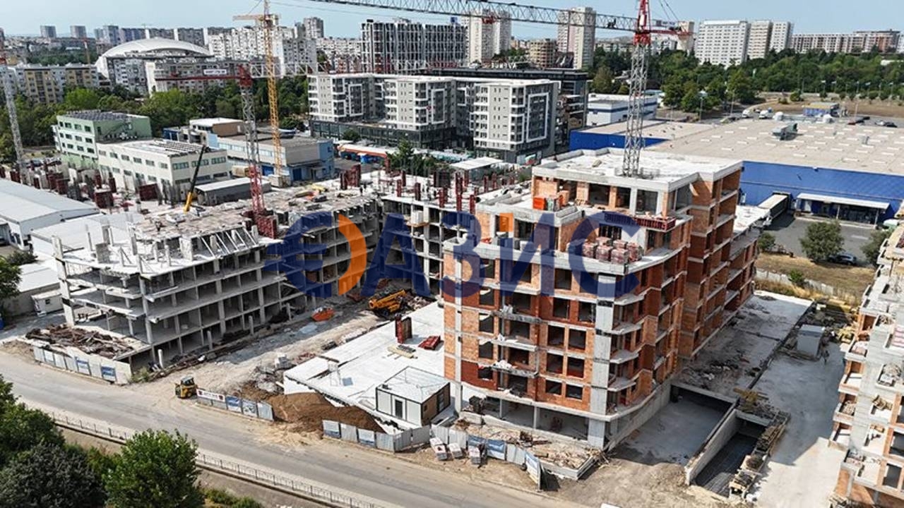 Апартаменты в Бургасе, Болгария, 65.1 м² - фото 1