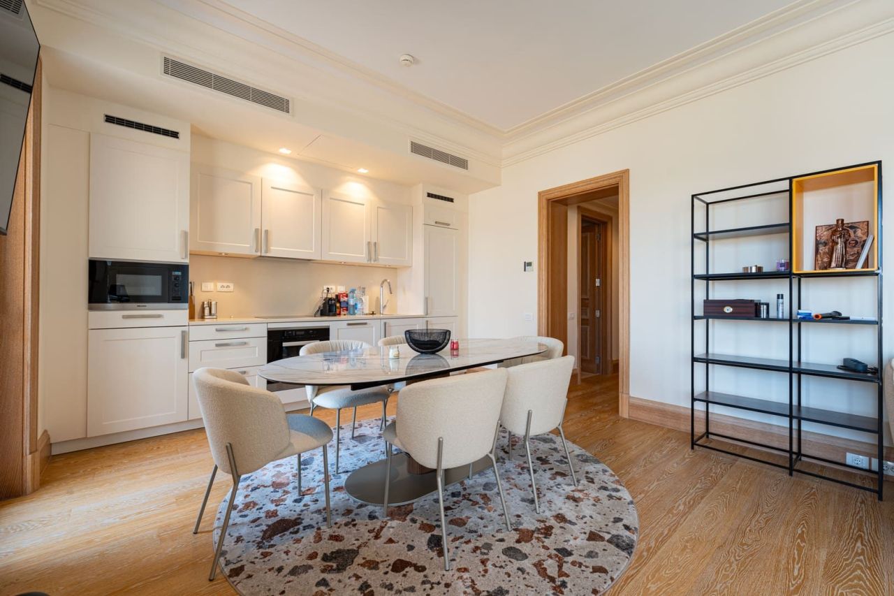 Апартаменты в Тивате, Черногория, 107 м² - фото 3