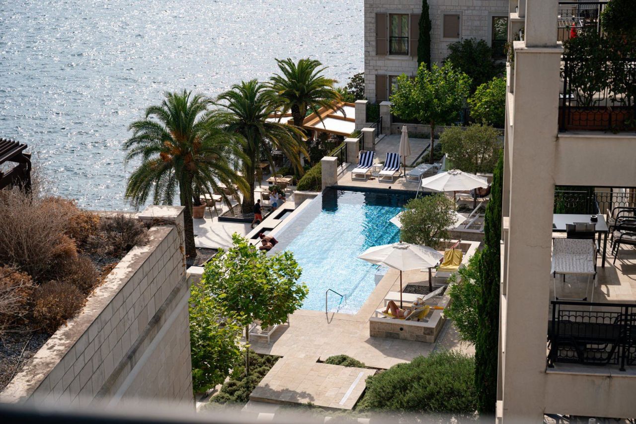 Апартаменты в Тивате, Черногория, 107 м² - фото 13