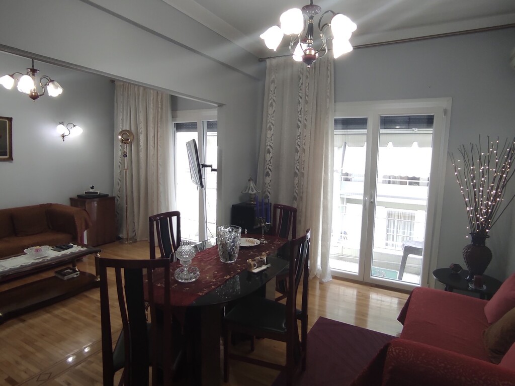 Квартира в Афинах, Греция, 80 м² - фото 1