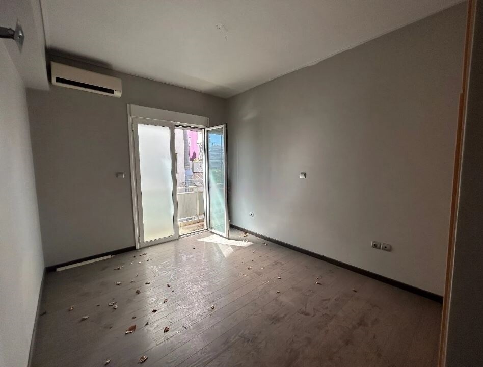 Квартира в Афинах, Греция, 100 м² - фото 1