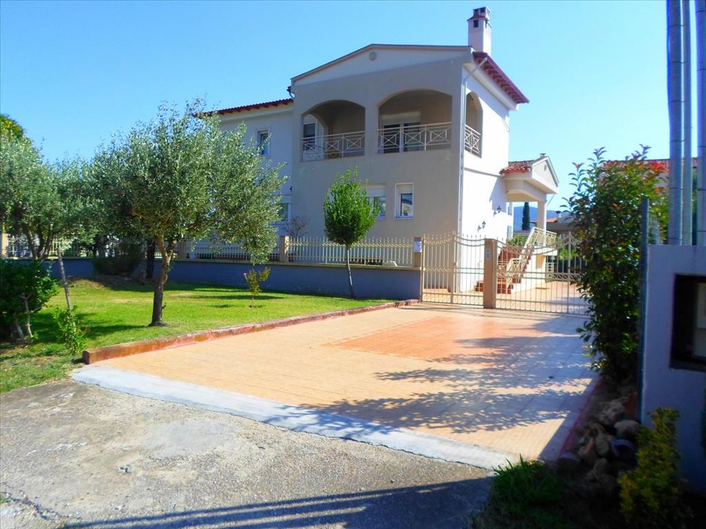 Дом в Салониках, Греция, 350 м² - фото 1