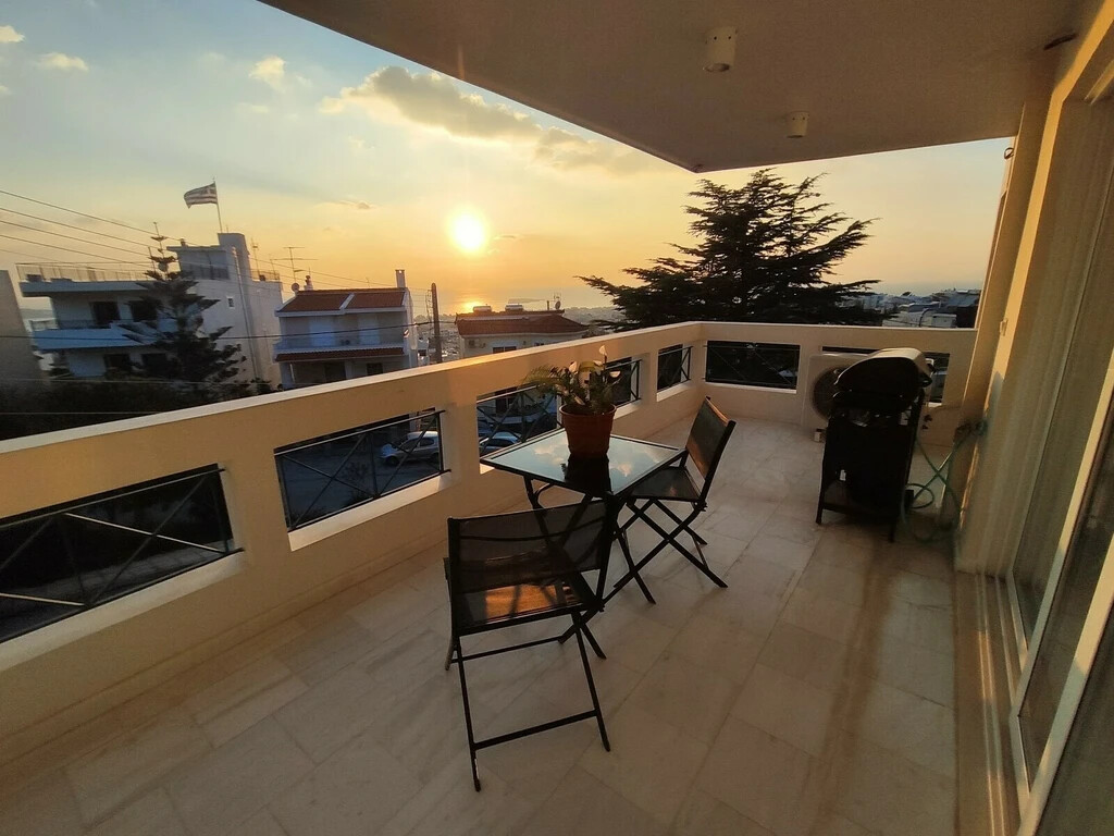 Дом в Афинах, Греция, 286 м² - фото 1