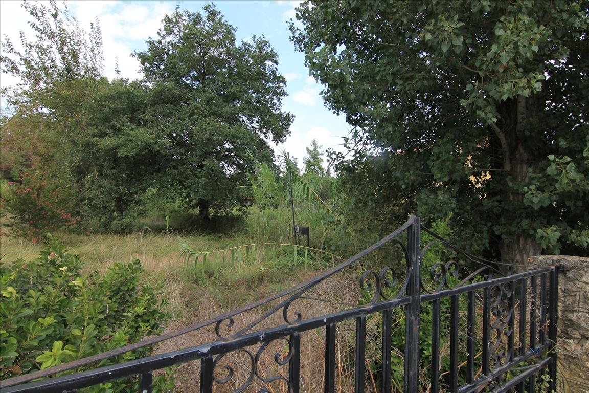 Земля на Корфу, Греция, 2 300 м² - фото 1