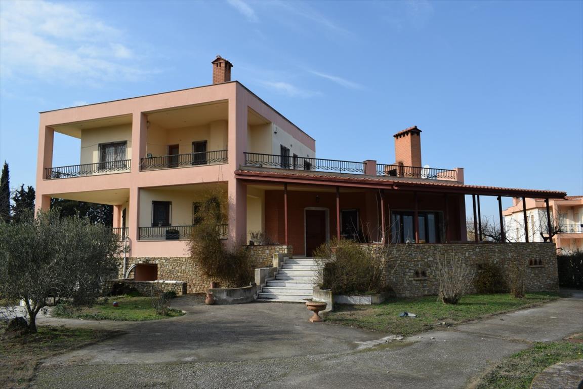 Дом в Салониках, Греция, 400 м² - фото 1