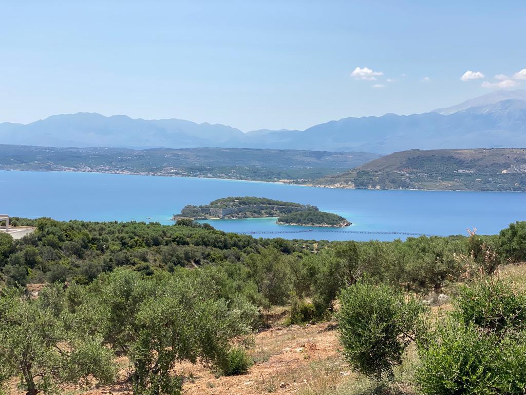 Земля в Ираклионе, Греция, 6 800 м² - фото 1