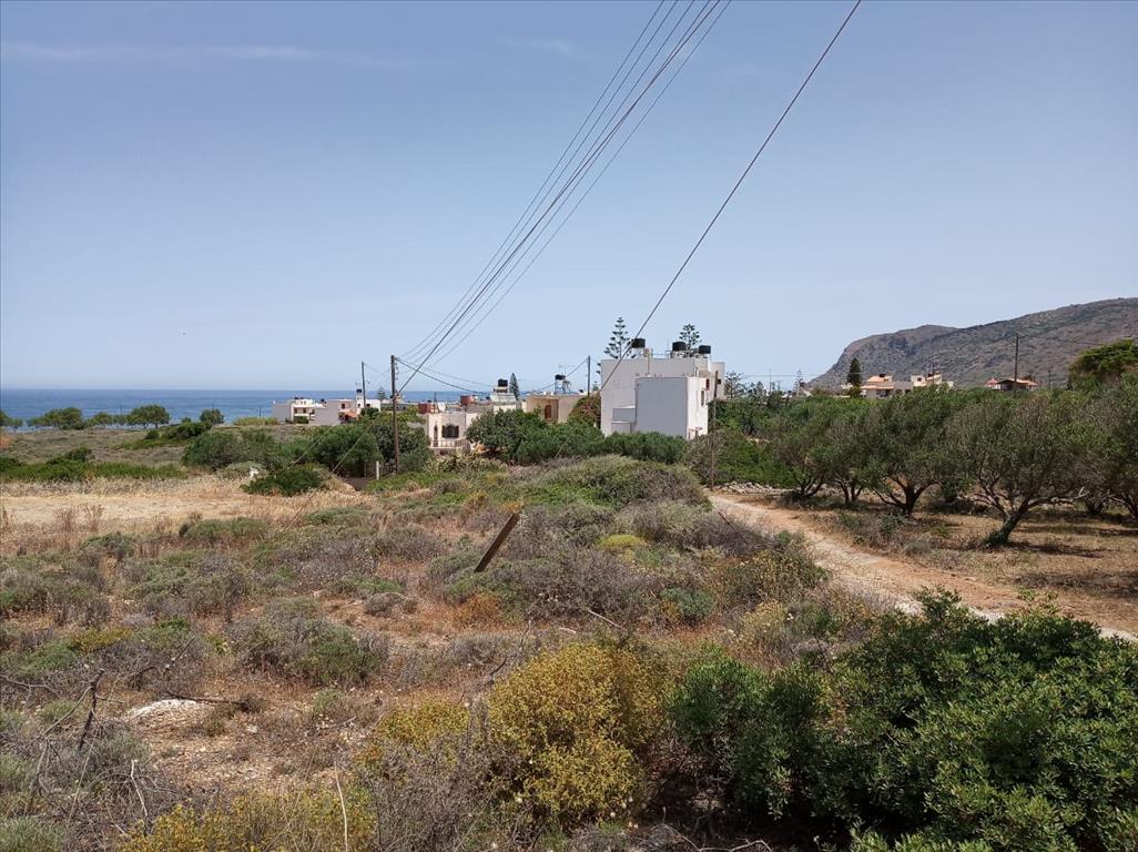 Земля в Ираклионе, Греция, 2 700 м² - фото 1