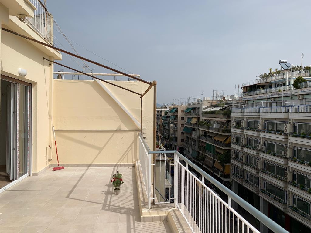 Квартира в Афинах, Греция, 90 м² - фото 1