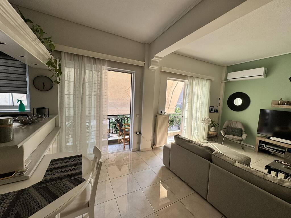 Квартира в Афинах, Греция, 110 м² - фото 1