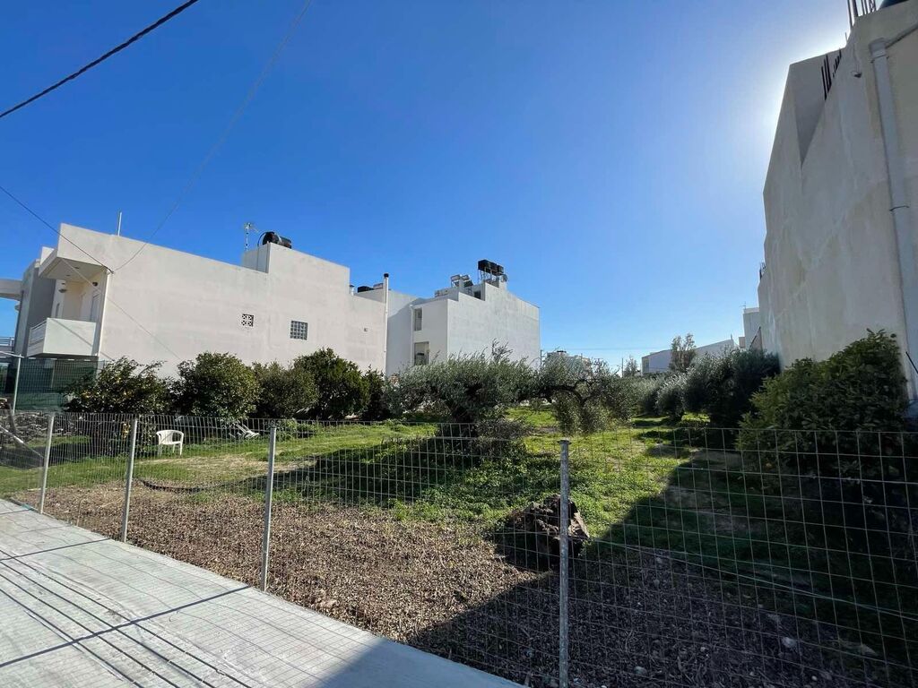 Земля в Ираклионе, Греция, 1 002 м² - фото 2