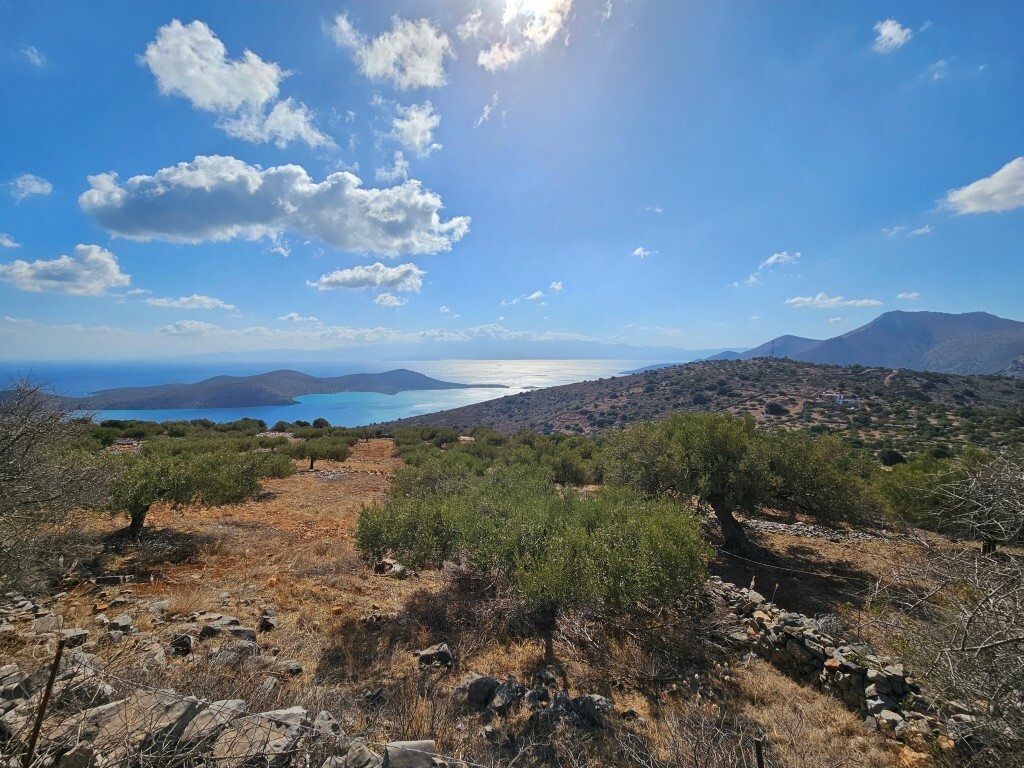 Земля в Ираклионе, Греция, 8 608 м² - фото 2