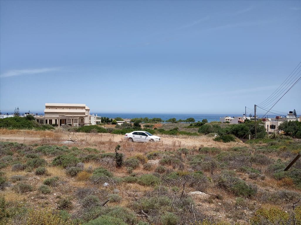 Земля в Ираклионе, Греция, 2 700 м² - фото 2