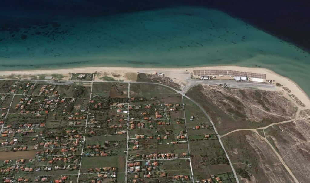 Земля на Халкидиках, Греция, 2 025 м² - фото 2