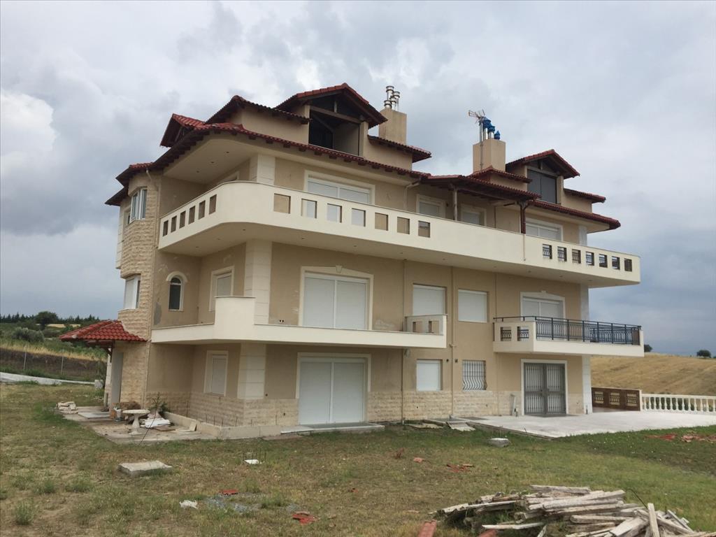 Дом в Салониках, Греция, 560 м² - фото 2