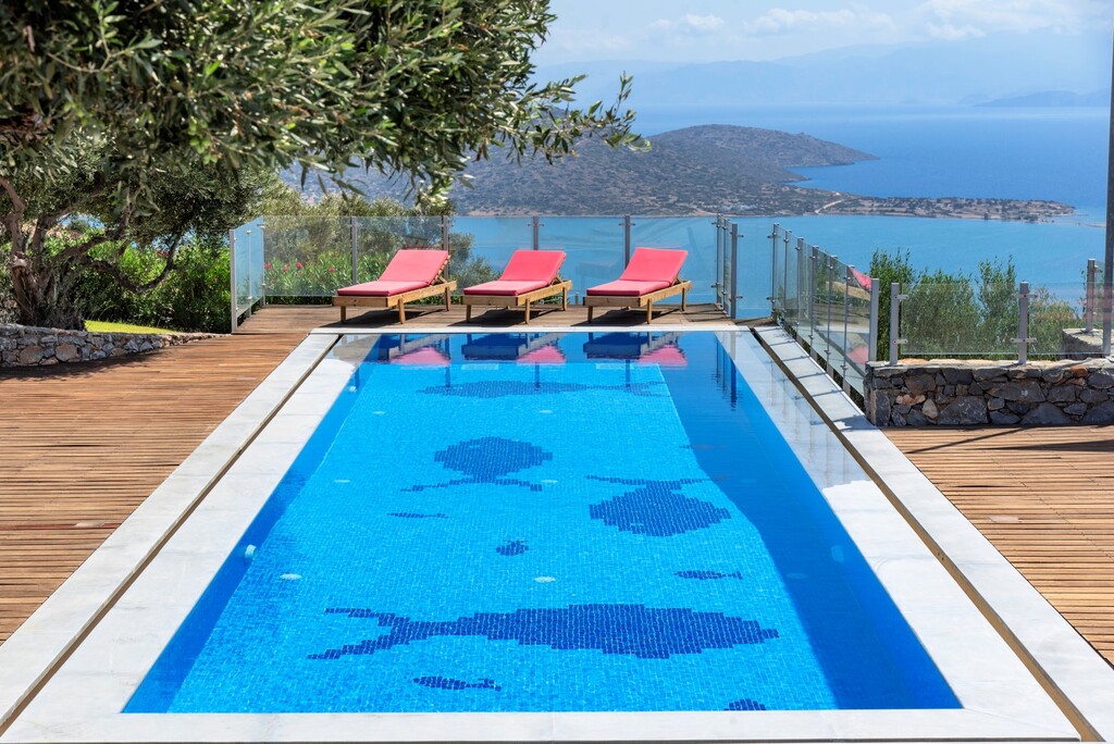 Вилла в Ираклионе, Греция, 300 м² - фото 2