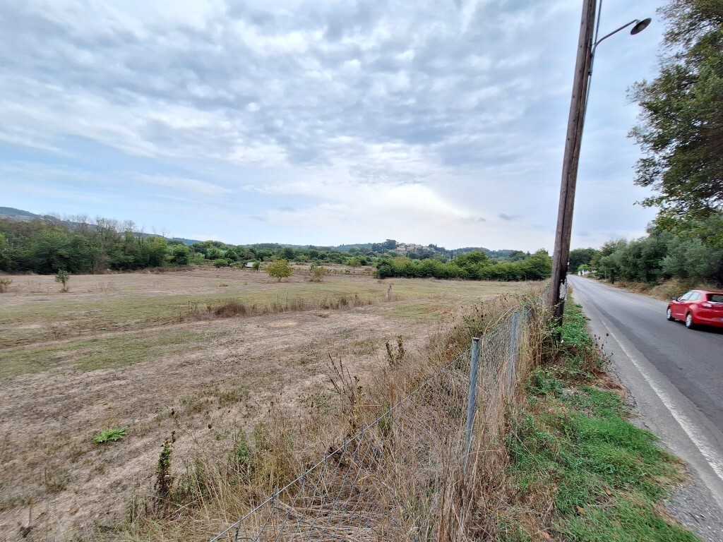 Земля на Корфу, Греция, 8 000 м² - фото 2