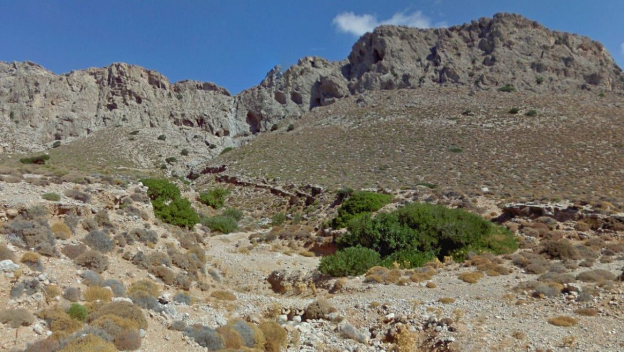 Земля в Ираклионе, Греция, 4 150 м² - фото 2