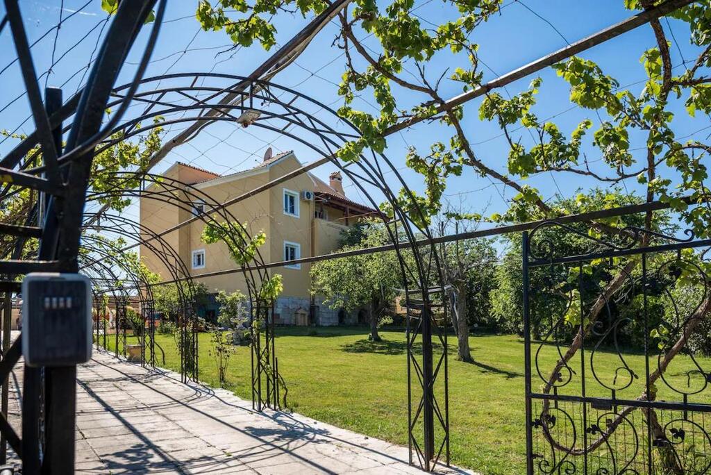 Вилла на Корфу, Греция, 330 м² - фото 2