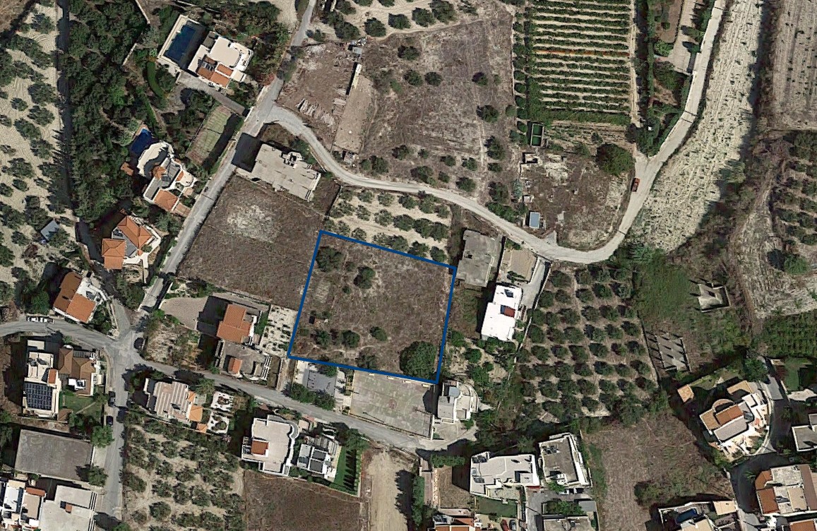 Земля в Ираклионе, Греция, 1 750 м² - фото 2