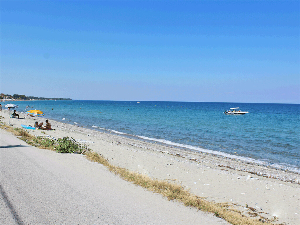 Земля в Олимпиаки-Акти, Греция, 2 000 м² - фото 2