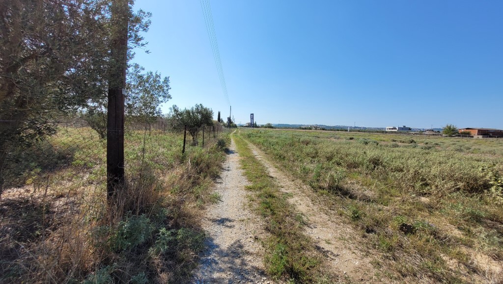 Земля в Салониках, Греция, 9 000 м² - фото 2