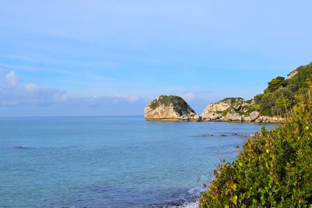 Земля на Корфу, Греция, 10 959 м² - фото 2